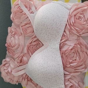 Warners Bra New!!!